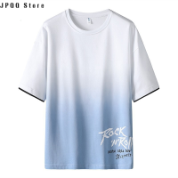 JPQQ Store เสื้อยืดแขนสั้นวัยรุ่นสำหรับผู้ชาย2023แบรนด์อินเทรนด์ใหม่เสื้อเสื้อยืดแบบหลวมนักเรียนมัธยมต้นฤดูร้อนเสื้อยาวปิดถึงก้นอินเทรนด์