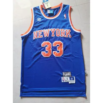 Mitchell & Ness Men's New York Knicks Patrick Ewing #33 Blue Hardwood  Classics Swingman Jersey