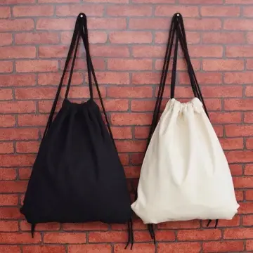 Plain string outlet bag