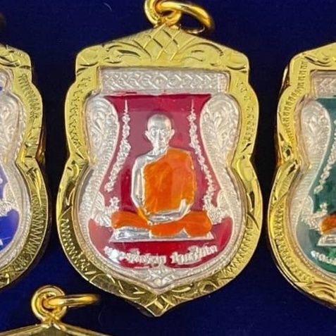 พร้อมส่ง-เหรียญหลวงพ่อรวย-วัดตะโก-จังหวัดอยุธยา-รุ่นเลื่อนสมณศักดิ์-ปี59-เนื้อกะไหล่เงิน-ลงยา-งานเหมือนแท้