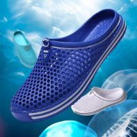 Ready Stock Breathable Hole Slippers Couple Seaside Beach Shoes for Women Men Home Uni Non-Slip Slippers 407