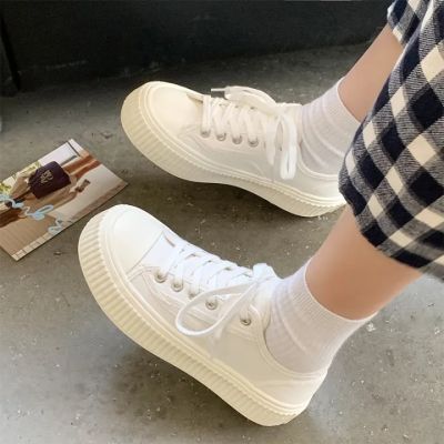 KAIDEWEMAK ✨（ส่งจากไทย）✨รองเท้า ผู้หญิง รองเท้าผ้าใบ รองเท้า ผญ แฟชัน รองเท้า ผญสวยๆ รองเท้า ผญ รองเท้าผ้าใบเพิ่มความสูงรองเท้าบิสกิต