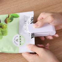 [COD] Snack sealing machine mini hand-pressed packaging plastic bag food preservation vacuum