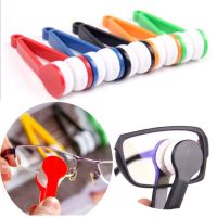 1 4Pcs/Set Portable Multifunctional Glasses Cleaning Rub Eyeglass Sunglasses Spectacles Microfiber Cleaner Clean Brushes