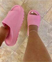 卍 YZY fashion couple home soft slippers thick bottom non-slip EVA indoor shoes flat slides Men 39;s Women 39;s Beach