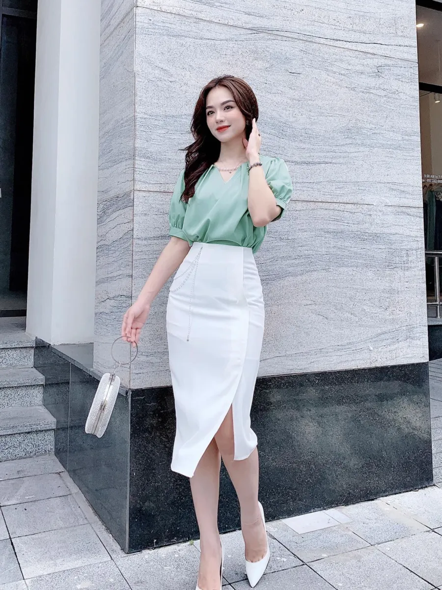 ÁO CỔ V PHỐI CƯỜM | Lazada.vn Áo Cổ V Phối Cườm | Lazada.Vn
