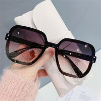 【YF】◙  KLASSNUM Fashion Large Frame Sunglasses Gradient Men Shades UV400 Goggle Eyewear Oculos De Sol