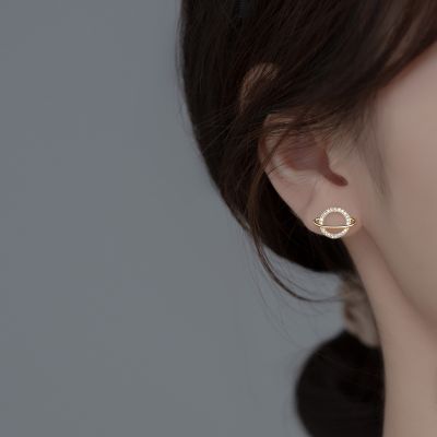 [COD] Ai Luoqi s925 silver star stud earrings Korean version of the simple fashion hollow sweet M01043TH