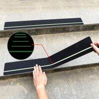 15cm x 61cm Anti Slip Traction Tread With Glow in Dark Stripe Non Slip Grip Tape For Outdoor / Indoor Waterproof Stair Step