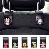 【LZ】℗❈  Desenhos animados Car Seat Back Hook Animal Leão Dinossauro Decoração Headrest Storage Holder Pendurado Bag Auto Acessórios Interiores Bonito