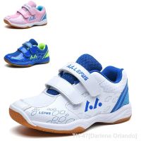 Darlene Orlando Childrens badminton shoes boys and girls light and breathable badminton shoes big childrens training sports table tennis shoes in stock