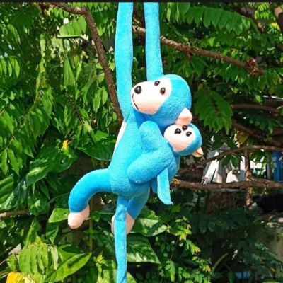 ตา168ช้อป: ตุ๊กตาลิงแม่ลูก ลิงแขนยาว ตุ๊กตาลิงกอดคอ กดมีเสียง คล้องคอได้ ของเล่นเด็ก