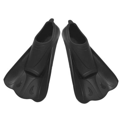 Short Diving Flippers Silicone Short Training Fins for Diving Soft Silicone Material Snorkeling Gear for Kids Adults Men and Women consistent