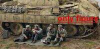 35205 #135รูปเรซิน German Resting Tank Crew Unpainted Unassambled