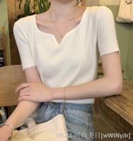 ☏ 2023 new French temperament square collar knitted sweater short-sleeved womens summer design V-neck chic square collar top