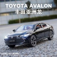 1/24 Simulated Alloy Die-casting Toyota Avalon Sound Light Pull Back Toy Car For Kid Birthday Gift Saloon Model