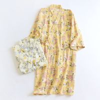 {Xiaoli clothing} ผ้าฝ้ายญี่ปุ่น Kimono Gauze Nightgown ชุดนอนผู้หญิง Four Seasons บางเสื้อคลุมอาบน้ำหลวม Lace Up เข่าความยาว Cardigan ดอกไม้ Robe