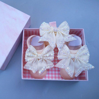 2PcsLot Cute Baby Girl Headband Socks Set Princess Lace Bow Elastic Headbands NewBorn Baby Shower Gift Baby Hair Accessories