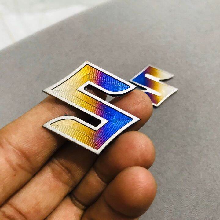 logo SUZUKI trang trí xe 30X30MM | Lazada.vn