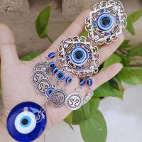 เครื่องรางช้าง Hamsa ตาชั่วร้ายสีน้ำเงินตุรกีแขวนผนังของขวัญที่สวยงามป้องกันเครื่องประดับนำโชคแขวนอยู่รอบหยดน้ำ