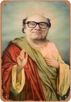 โปสเตอร์ Saint Danny DeVito ป้ายดีบุกป้ายผนังโลหะตกแต่งสำนักงาน,หอพักวิทยาลัย,ห้องเด็ก,ร้านกาแฟเกมส์,ห้องสมุด,ห้องเรียน,ยิม,หรือสำนักงาน8X12นิ้ว,8X12นิ้ว