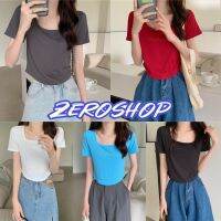 Zero shop?พร้อมส่ง? (Zero-8K45)  เสื้อครอปไหมพรม แขนสั้น ผ้าร่องดีเทลปักตัวอักษรเท่ๆ ผ้านิ่ม