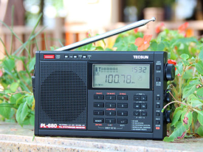 Tecsun PL-680 วิทยุFMจูนดิจิตอลเต็มวงFM/MW/SBB/PLLสังเคราะห์สเตอริโอวิทยุรับลำโพงแบบพกพาอัตโนมัตินอน