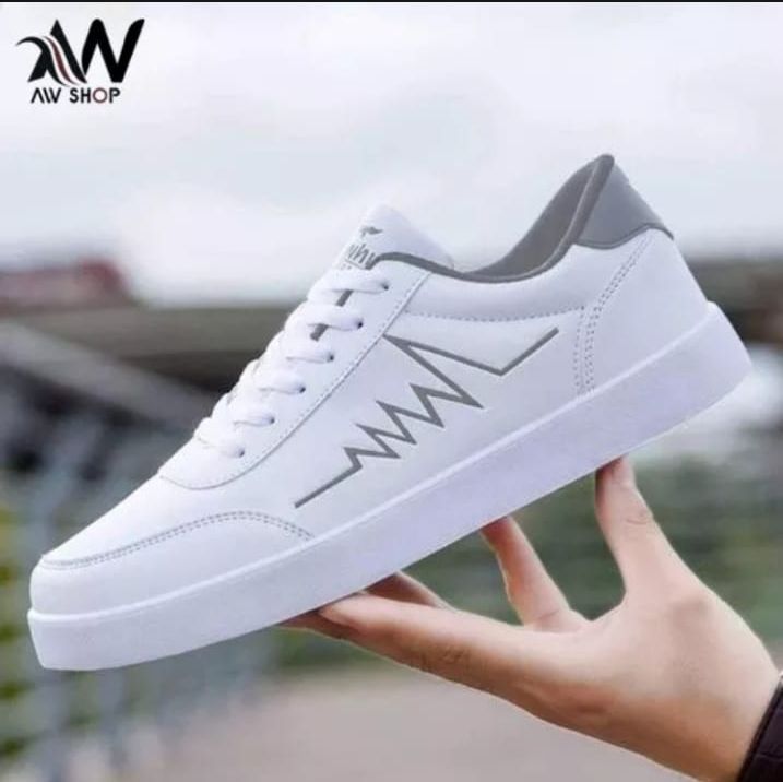 SEPATU PRIA KEREN/SEPATU PRIA CASUAL/SEPATU PRIA SNEAKERS/SEPATU PRIA PUTIH/SEPATU  PRIA TERBARU 2021/HARGA SEPATU PRIA CASUAL/SEPATU PRIA DEWASA/SEPATU PRIA  FASHION/SEPATU PRIA FORMAL CASUAL/SEPATU PRIA HITAM PUTIH