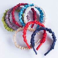 【ฉัน】ใช้มัน☒แถบคาดศีรษะผ้าไหม Scrunchie โดย Famille