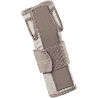 Mueller Carpal Tunnel Wrist Stabilizer Small/Medium Small/Medium (Pack of 1)