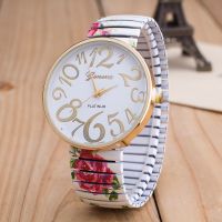 Womens Quartz Watch Luxury Ladies Elastic Bracelet Quartz Watch Simple Digital Big Dial Printed Silicone Strap Reloj Mujer