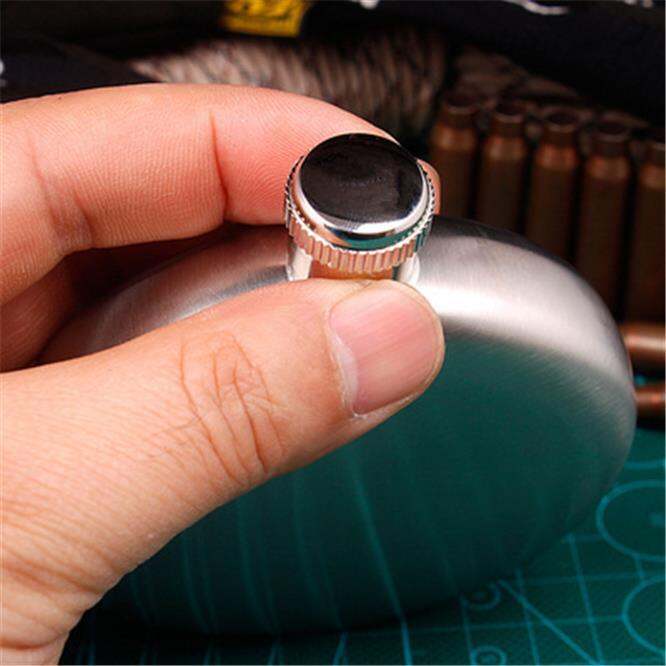 2pcs-nice-mini-stainless-steel-hip-flask-alcohol-bottle-travel-whiskey-alcohol-liquor-bottle-flagon-male-small-circular-bottle