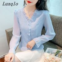 Luxqlo เสื้อเบลาส์แขนเพรียวบางคอวีผู้หญิงฉบับภาษาเกาหลีเสื้อเชิ้ตหวานลดอายุเสื้อสวยดอกไม้ขนาดใหญ่ใหม่