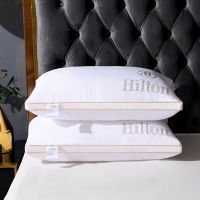 ✈♕▲ Comfortable skin-friendly simple pillow three-dimensional paste drill hotel pillow single