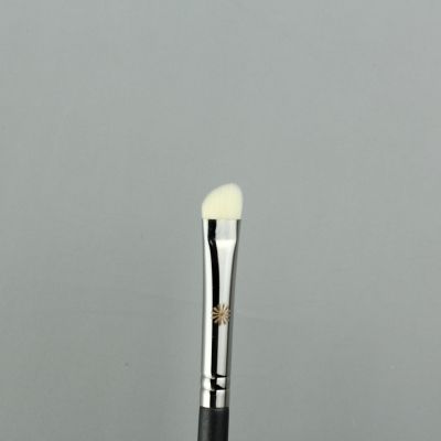 [COD] Huamei recommends 229 bevel eye shadow brush tail detail nose brightening makeup