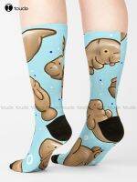 【Sock shop】Manatees ถุงเท้าถุงเท้าสีดำสำหรับผู้ชายการ์ตูนสบายที่ดีที่สุดสาวกีฬาถนนสเก็ตบอร์ดถุงเท้า360 ° พิมพ์ดิจิตอลของขวัญที่กำหนดเอง