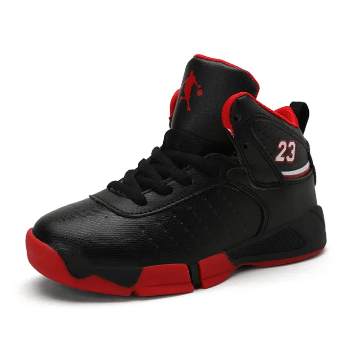 black basketball shoes boys