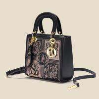 Classic Daifei Bag Leather Hand embroidered Vintage Big Brand Temperament High end Women 39;s Backpack