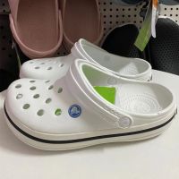 ของแท้ Crocs รองเท้าแตะชายหาดและรองเท้าแตะสำหรับผู้ชายและผู้หญิง