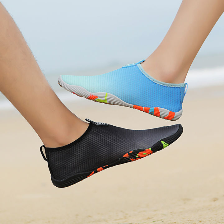 รองเท้าผ้าใบน้ำหนักเบาสำหรับผู้หญิง-รอเท้าลุยน้ำผู้ชายแห้งเร็วระบายอากาศได้ดีนุ่มใส่ได้ทั้งชายและหญิงรองเท้าแตะชายหาดไม่ลื่น