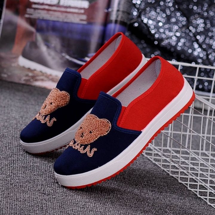 codff51906at-xiaoyulu-korean-trendy-woman-little-bear-printed-sneakers-canvas-flat-shoes