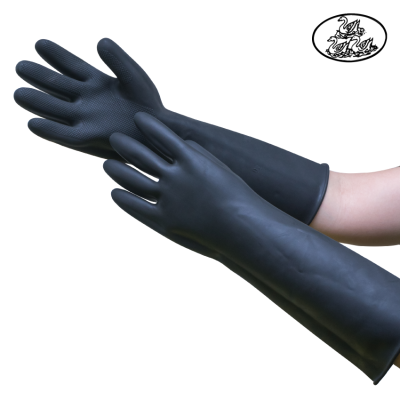 ถุงมือยางอุตสาหกรรมสีดำ 9.5x162 ตรา 3  ห่าน ( 3 Gooes branded rubber gloves) ผลิตจากยางธรรมชาติ 100%  (1 คู่)