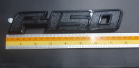 Logo F 150 พร้อมกาวติด ขนาดประมาณ 19.5 cm ของรถ Ford ดำ