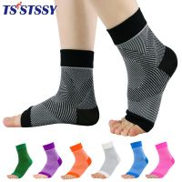 1Pair Sports Plantar Fasciitis Socks Ankle Brace Compression Sleeve Arch Support for Men Women Toeless Socks Foot Pain Relief