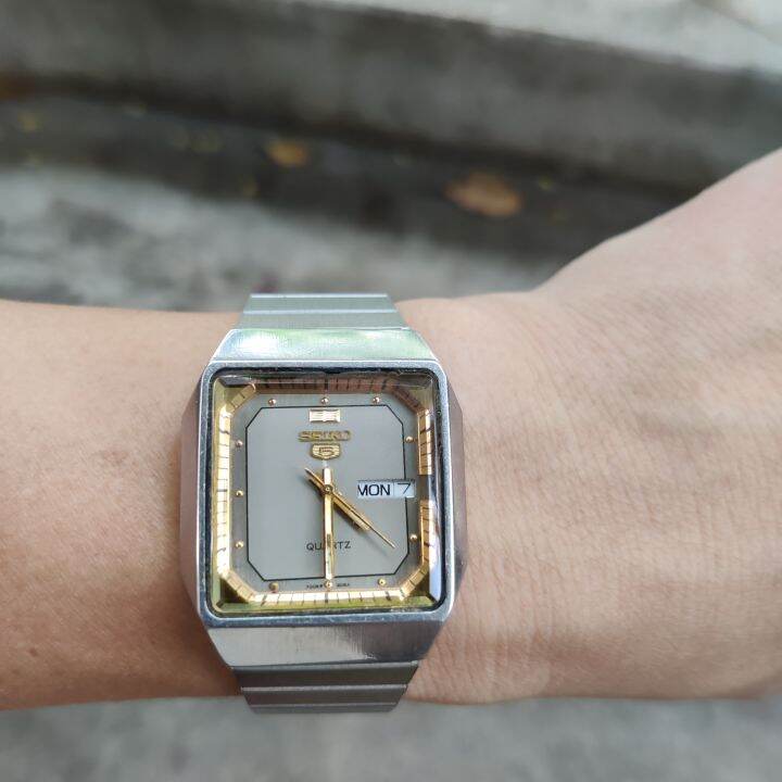 Đồng hồ nam seiko pin 