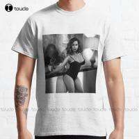 Emilia Clarke Beautiful Photo Classic T-Shirt Emilia Clarke Tshirts For Teens Girls Xs-Custom Gift Breathable Cotton Retro 4XL 5XL 6XL