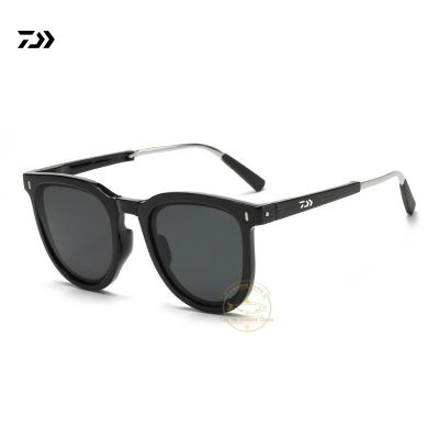 【CC】 New Third-generation Folding Sunglasses Blusher Fashionable Glasses Outdoor Fishing and Ultra