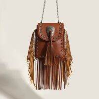 Bohemian Skull โซ่หมุดโลหะ Fringe พู่แฟชั่น Vintage ผู้หญิง Punk กระเป๋าผู้หญิงกระเป๋าถือกระเป๋าถือผู้หญิงขนาดเล็กกระเป๋าสะพายไหล่