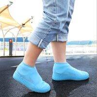 1 Pair S / M / L Outdoor Camping Non Slip Rubber Rain Boot Reusable Silicone Shoe Cover waterproof Water Rain Shoes Covers