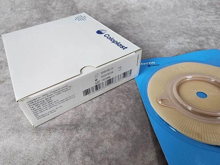 Coloplast Alterna Longwear Light ostomy baseplate 1972 แป้นติดถุง